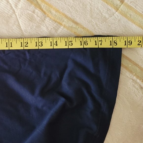 Tommy Bahama v-neck t-shirt, men's medium - Picture 5 of 5